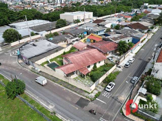 Casa com 4 dormitórios para alugar com 325 m²- Adrianópolis - Manaus/AM