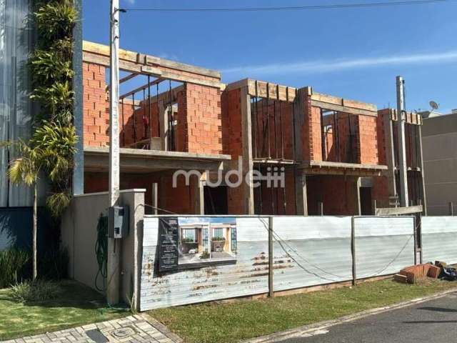 Sobrado à venda no bairro Itália - São José dos Pinhais/PR