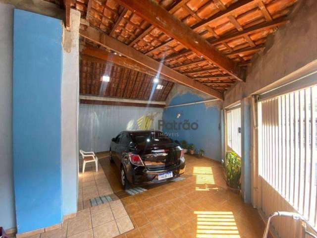 Casa com 3 dormitórios à venda, 176 m² por R$ 799.000,00 - Campestre - Santo André/SP