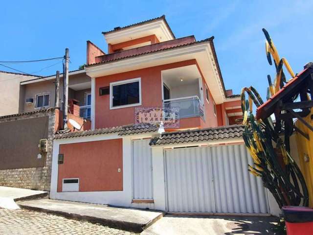 Casa em condomínio fechado com 4 quartos à venda na Estrada do Outeiro Santo, Taquara, Rio de Janeiro, 230 m2 por R$ 598.000