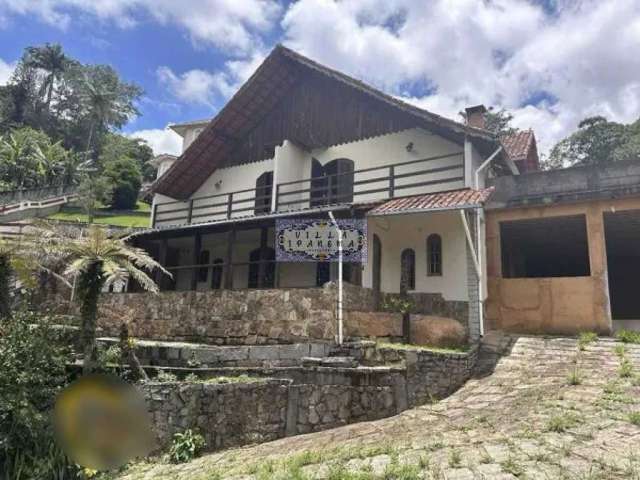 Casa em condomínio fechado com 3 quartos à venda na Rua Walter Azevedo, Ponte da Saudade, Nova Friburgo, 278 m2 por R$ 700.000