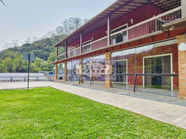 Casa com 7 quartos à venda na Rua Monte Castelo, Coronel Veiga, Petrópolis, 548 m2 por R$ 2.300.000