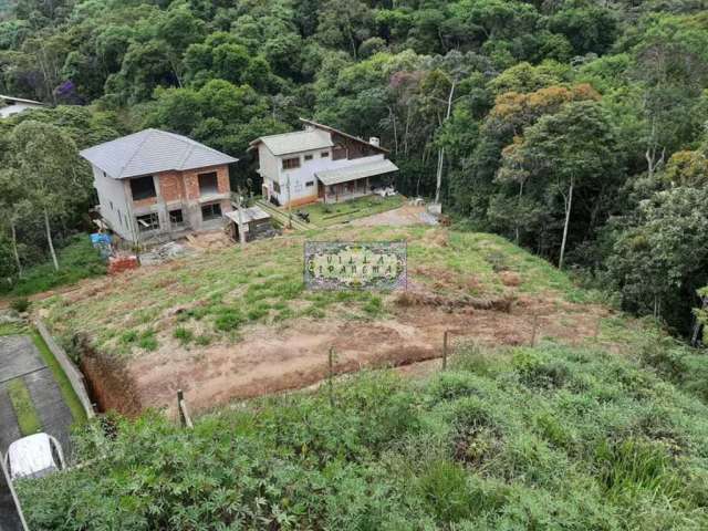 Terreno em condomínio fechado à venda na Estrada Diógenes Pedro da Costa, Vargem Grande, Teresópolis, 840 m2 por R$ 250.000