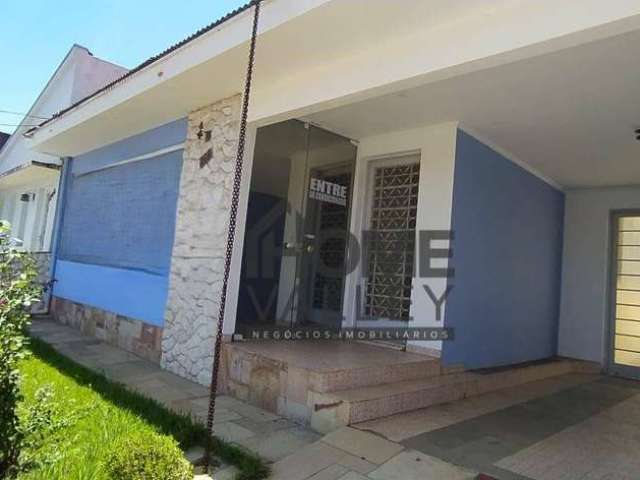 Casa com 3 quartos à venda, 182 m² por R$ 650.000 - Vila Santana - Valinhos/SP