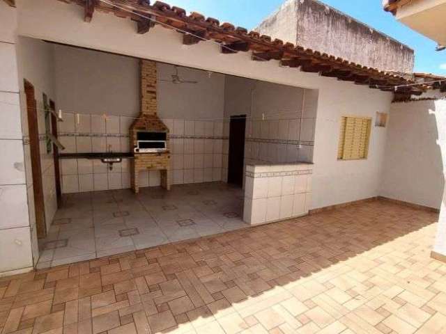 Vendo Casa Bairro: CPA IV 3ª Etapa Área Const.: 147,35m²