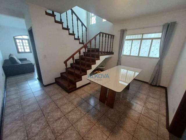 Sobrado com 4 dormitórios à venda, 133 m² por R$ 600.000,00 - Jardim das Indústrias - São José dos Campos/SP