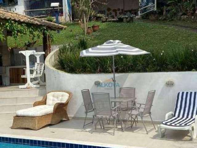 Sobrado com 3 dormitórios à venda, 290 m² por R$ 1.600.000,00 - Prainha - Caraguatatuba/SP