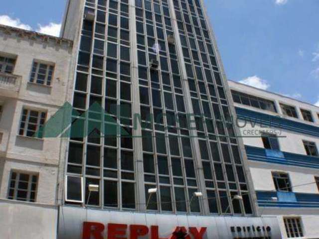 Conjunto Comercial para alugar, 47.20 m2 por R$ 650.00 - Centro - Curitiba/PR