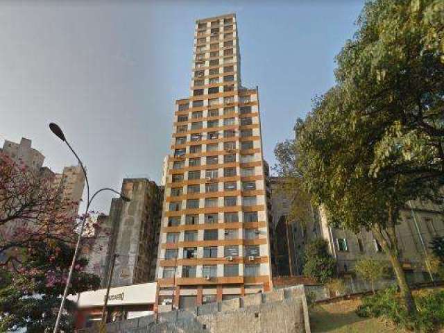 VENDA DE APARTAMENTO RESIDENCIAL NO EDIFÍCIO OBELISCO, NO CENTRO DE SÃO PAULO/SP, 50m², próximo a 4 estações de metro c/ portaria 24hrs. CONSULTE-NOS.