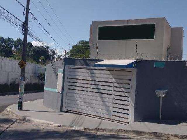 VENDA DE CASA COMERCIAL NO JARDIM AMANDA CAIUBI, EM ITAQUAQUECETUBA/SP, com clínica veterinária equipada, 5 salas e 3 vagas. CONSULTE-NOS.