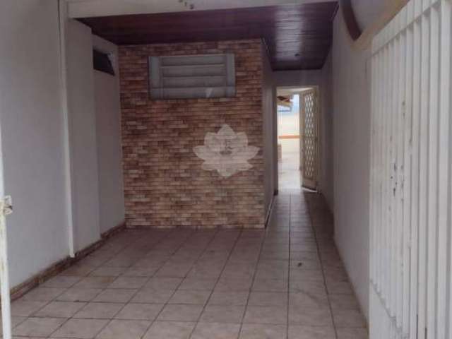 Casa com 2 quartos para alugar no Centro, Atibaia , 100 m2 por R$ 3.000