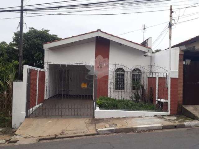 Casa comercial com 3 salas para alugar no Centro, Atibaia , 150 m2 por R$ 4.000