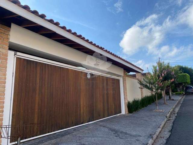 Casa com 3 quartos à venda no Jardim Tapajós, Atibaia , 342 m2 por R$ 1.580.000