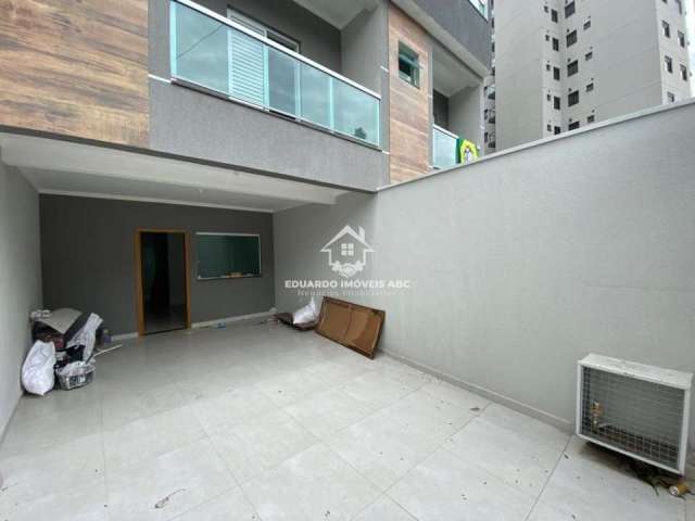 REF:8125. Casa Assobradada para Venda no bairro Vila Curuçá, 3 dorm, 1 suíte, 4 vagas. Excelente oportunidade!