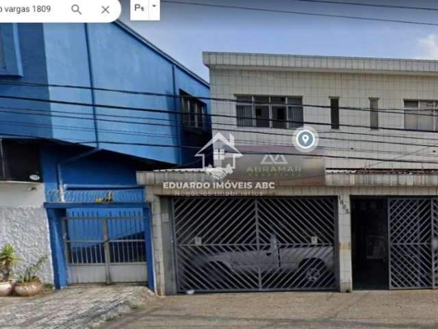 REF 8814- Sala comercial com 25 m²- Ótima localização- São Bernardo do Campo