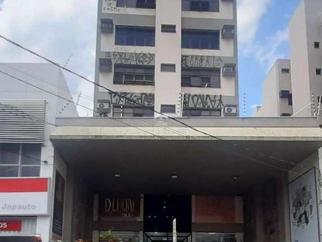 Sala comercial para alugar na Rua Treze de Maio, 133, Centro, Valinhos, 105 m2 por R$ 2.000