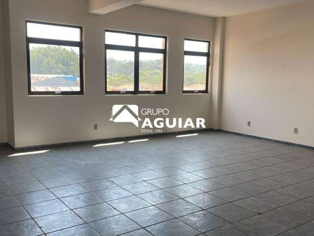 Sala comercial para alugar na Rua Eugênio Franceschini, 25, Centro, Valinhos, 40 m2 por R$ 1.200