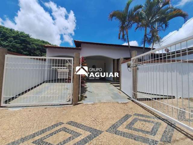 Casa com 3 quartos para alugar no Jardim Panorama, Valinhos , 180 m2 por R$ 4.200