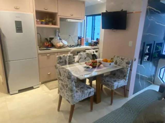 Lindo Apartamento todo reformado com vista para o mar