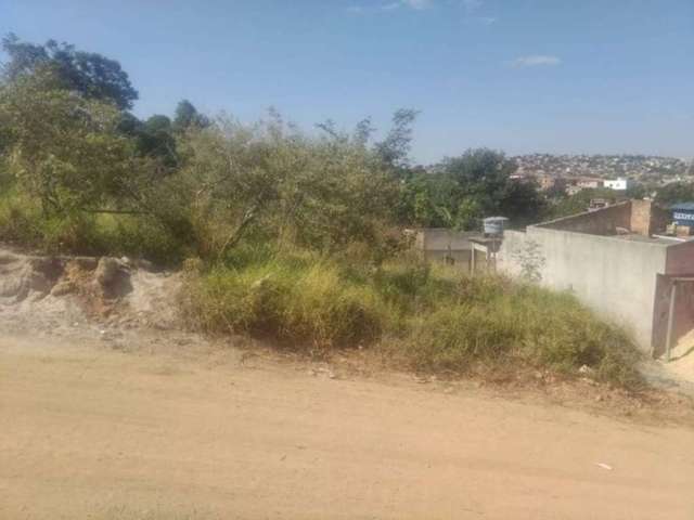 Lote / Terreno de Bairro Para Vender no bairro São Francisco em Esmeraldas