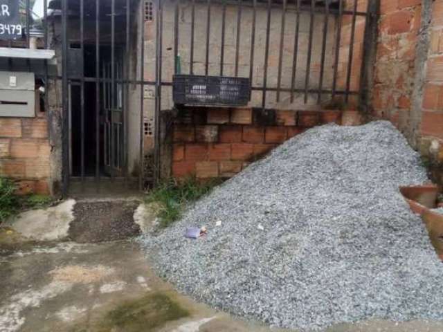 Casa Para Vender com 03 quartos no bairro Morada Nova em Contagem