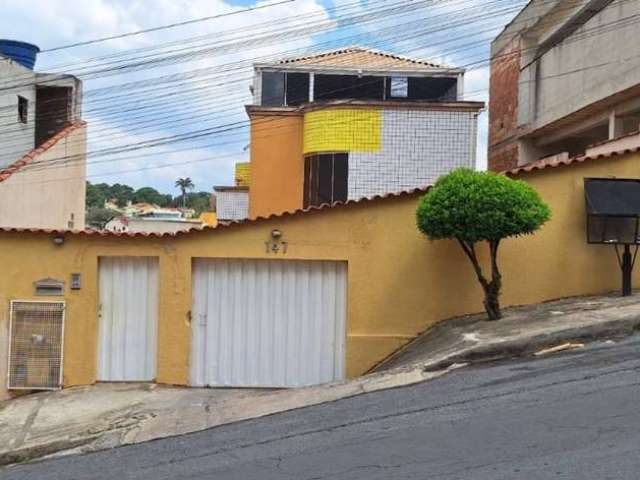 Cobertura Para Vender com 03 quartos no bairro Alvorada em Contagem