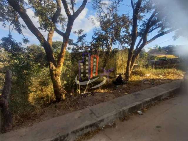 Lote / Terreno Comercial Para Vender no bairro Icaivera em Betim