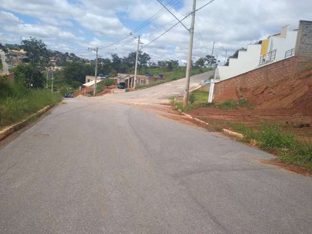 Lote / Terreno de Bairro Para Vender no bairro Recanto Verde em Esmeraldas