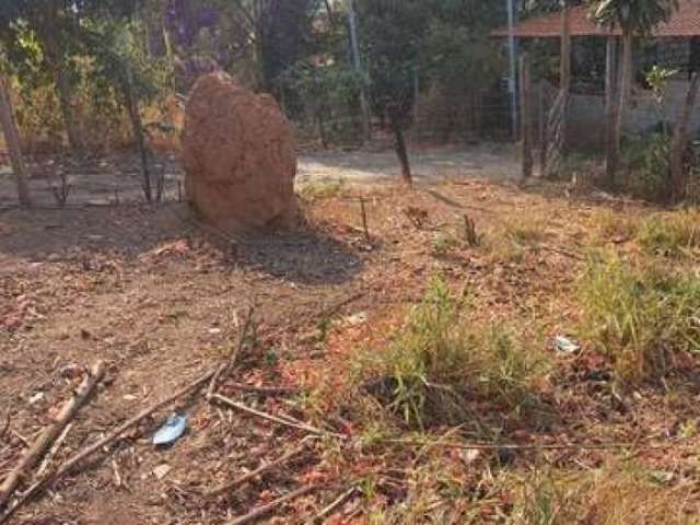 Lote / Terreno de Bairro Para Vender no bairro Toca de Cima em Brumadinho