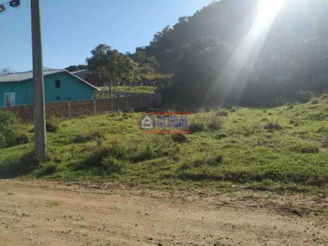 Terreno à venda na Rua Três, Caxito, Maricá, 360 m2 por R$ 85.000