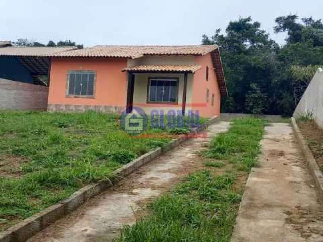 Casa com 3 quartos à venda na Rua Oitenta e Oito, Balneário Bambuí (Ponta Negra), Maricá, 88 m2 por R$ 320.000