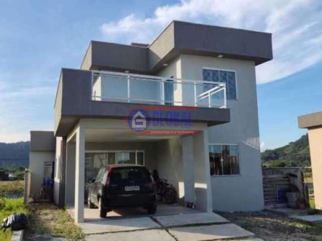 Casa em condomínio fechado com 4 quartos à venda na Estrada de Pindobas, Pindobas, Maricá, 240 m2 por R$ 629.000
