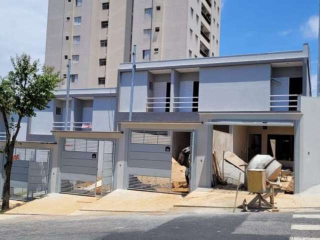 Sobrado novo 83 metros  03 dormitórios, 2 vagas