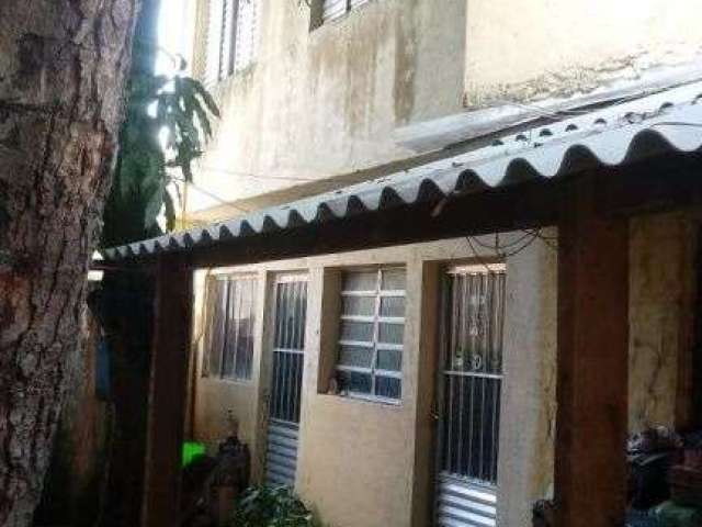 Jd Maria Sampaio C Limpo  3 casas de rende terreno 277m²