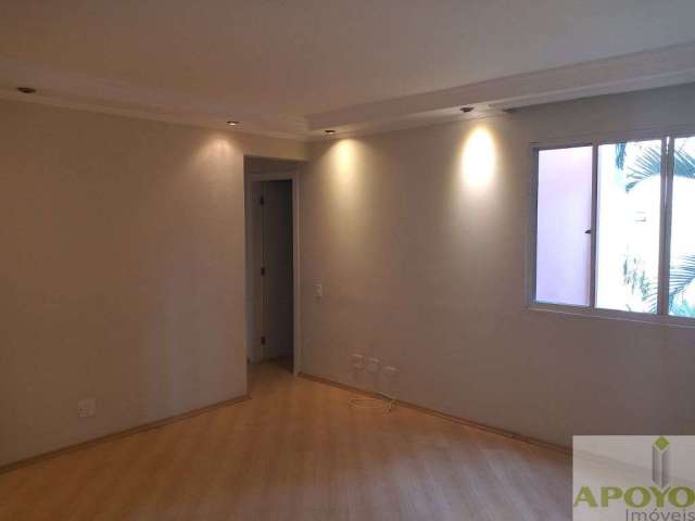 Apartamento  três dormitórios na Rua Zike Tuma