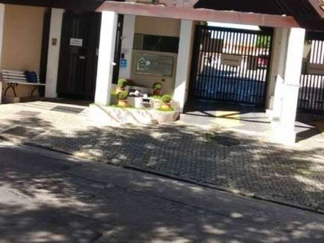 Campo Limpo Horto do Ype sobrado condominio fechado 3 dormitórios 2 vgs