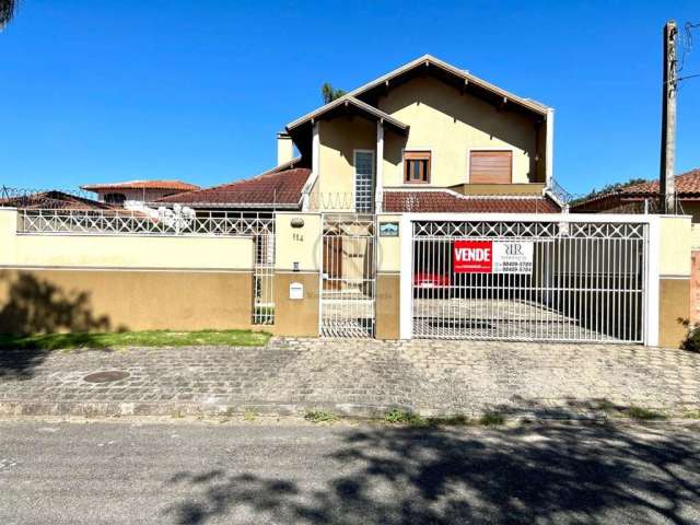 Oportunidade. R$1.980.000,00. Casa super aconchegante, com amplo terreno e altíssimo padrão no melhor do Jardim Social.