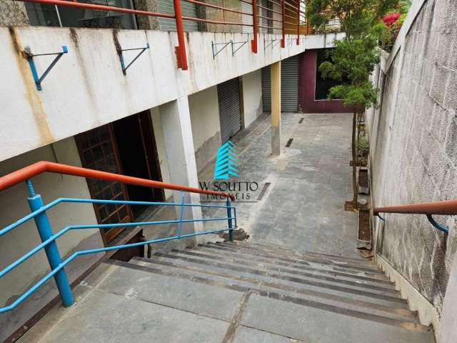 Salão comercial na Rua Rio de Janeiro Jd Tarumã