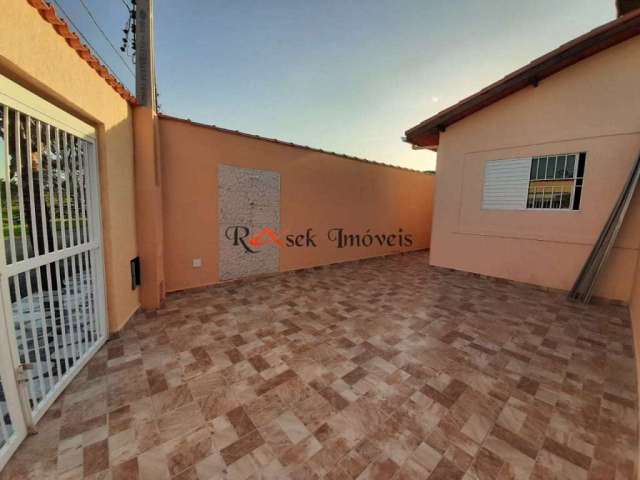 Casa com 3 quartos à venda na Vila Loty, Itanhaém , 98 m2 por R$ 330.000