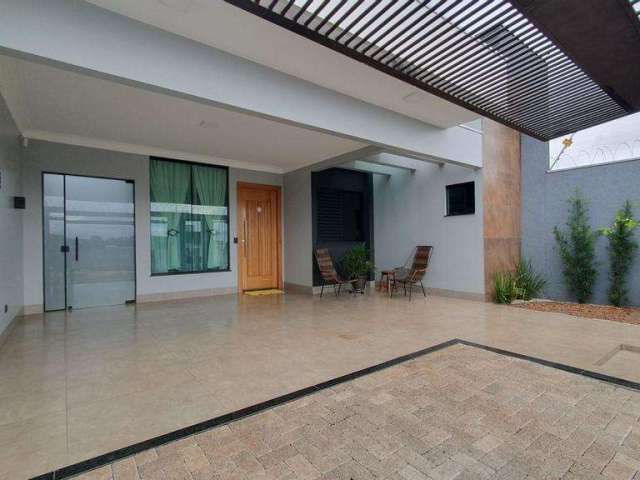 Venda | Casa com 135.86 m², 3 dormitório(s), 2 vaga(s). Jardim Liberdade, Maringá