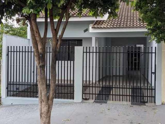 Casa para alugar em Maringá, Jardim Monte Rei, com 3 quartos, com 100 m²