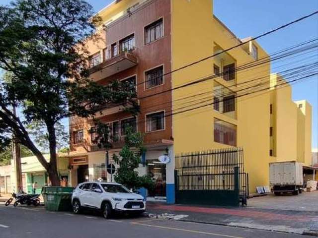 Apartamento para locação em Maringá, Zona 01, com 3 quartos, com 115 m², Condomínio Santa Maria
