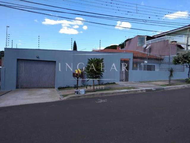 Casa para Venda em Maringá, Zona 05