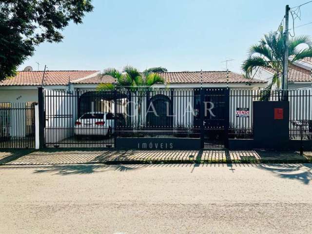 Casa para Venda em Maringá, Jardim América, 3 dormitórios, 1 suíte