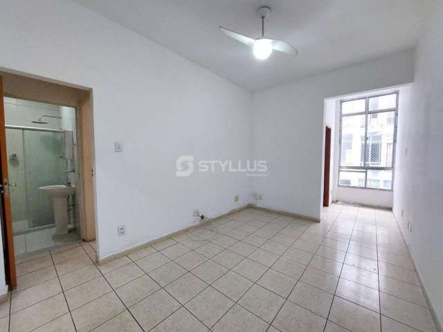 Apartamento com 2 quartos à venda na Rua Conselheiro Ferraz, Lins de Vasconcelos, Rio de Janeiro, 70 m2 por R$ 200.000