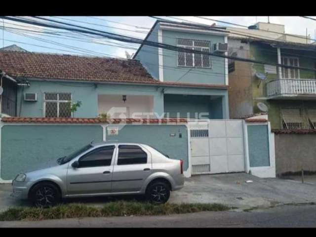 Casa com 4 quartos à venda na Rua Visconde de Santa Cruz, Engenho Novo, Rio de Janeiro, 287 m2 por R$ 480.000