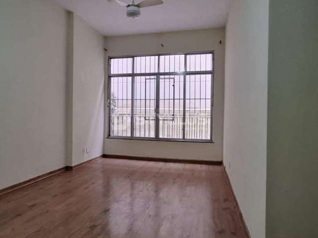 Apartamento com 2 quartos à venda na Rua Medina, Méier, Rio de Janeiro, 62 m2 por R$ 210.000