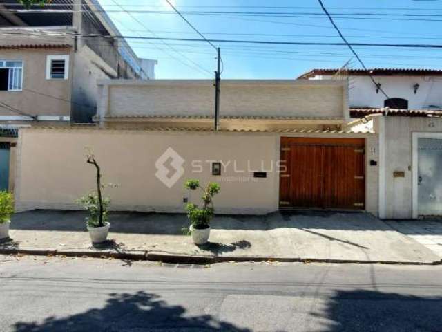 Casa com 3 quartos à venda na Rua Manuel Alves, Cachambi, Rio de Janeiro, 122 m2 por R$ 700.000