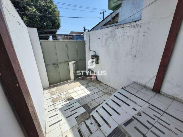 Barracão / Galpão / Depósito com 1 sala à venda na Rua Vaz de Toledo, Engenho Novo, Rio de Janeiro, 196 m2 por R$ 200.000