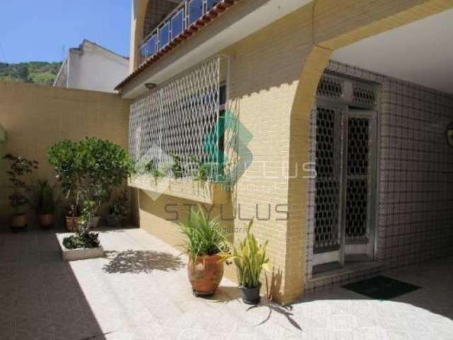 Casa com 3 quartos à venda na Rua Delfina Alves, Madureira, Rio de Janeiro, 298 m2 por R$ 578.000